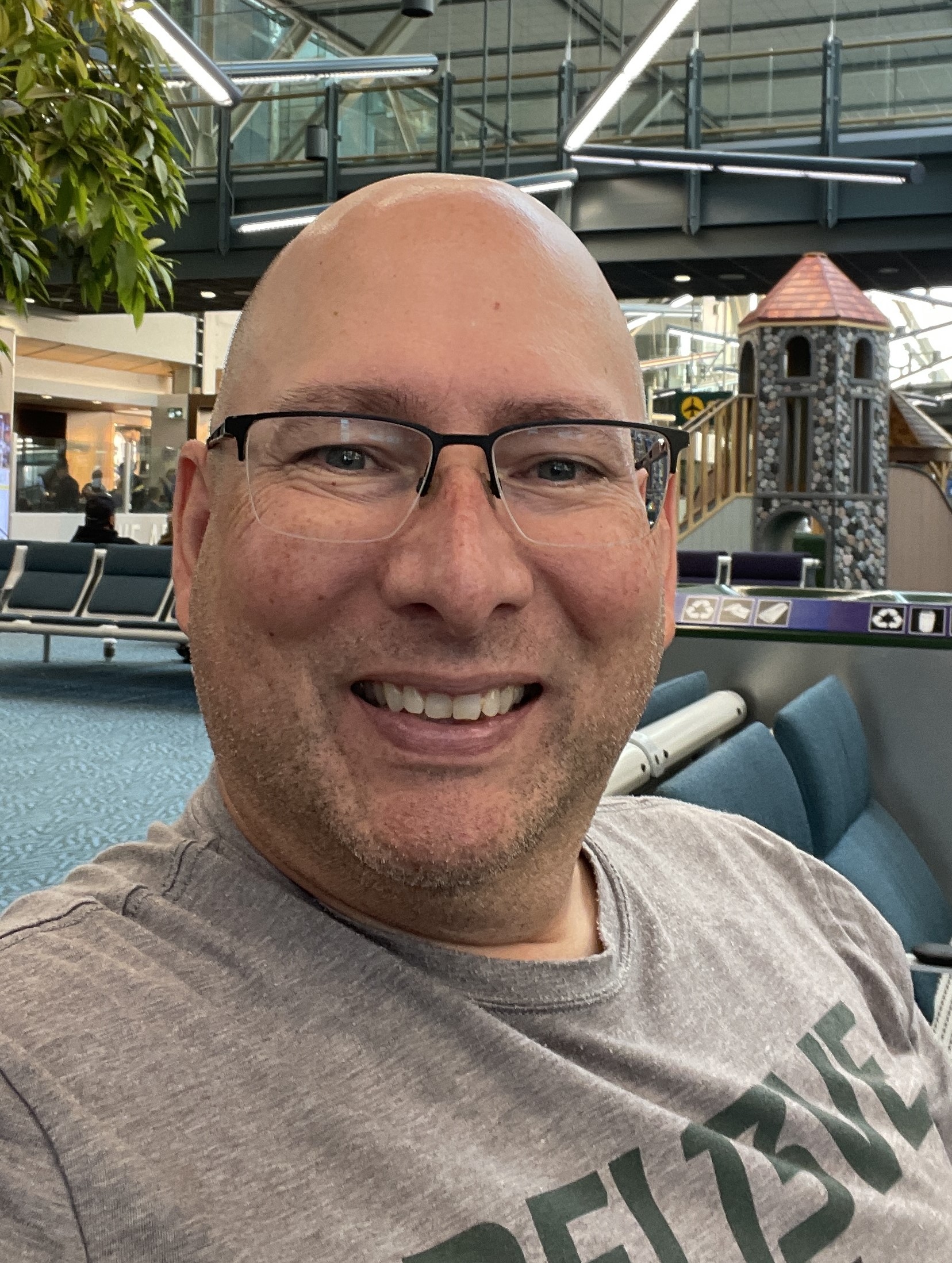 Staff - Carlos Rivera